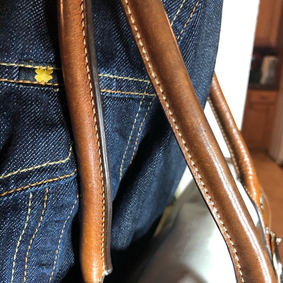 COACH WINTER WHITE/BROWN LEATHER SHOULDER BAG - Picture 10 of 15